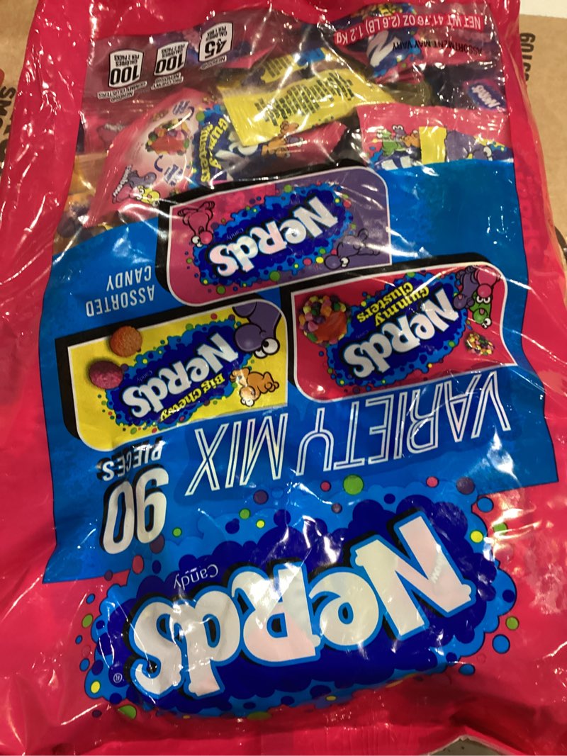 Condition photo showing New/Like New for Nerds Variety Mix, Individually Wrapped Assorted Candy, 41.76 Ounce (90 Count) 90 CT