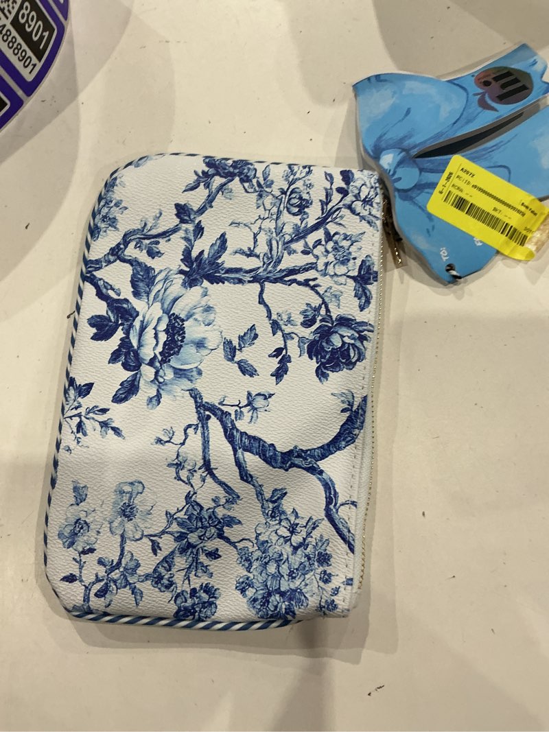 Condition photo showing Good Condition for hi peach layne, mother's day gift, blue toile large zipper pouch