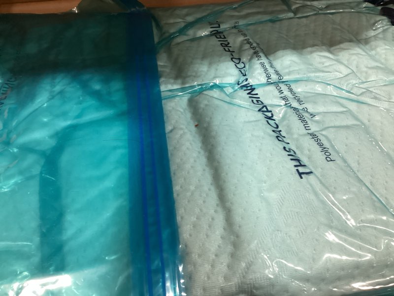 Condition photo showing New/Like New for Ecosa Adjustable Memory Foam Pillow, Travel Pillows for Sleeping, Cervical Neck Pillow for Sleeping, Soft Memory Foam Pillows for Side Sleepers, Side Sleeper Pillow for Shoulder Pain