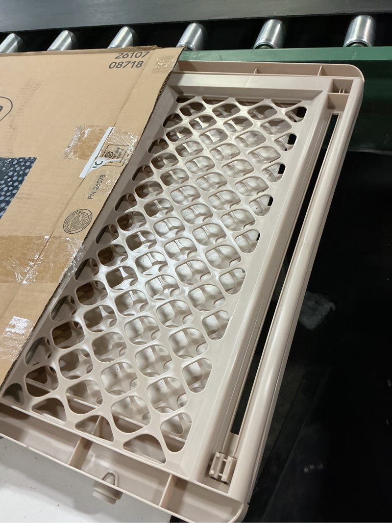 Condition photo showing New/Like New for toddleroo by north states - supergate ergo baby gate: plastic baby gate for stairs & doorways - adjustable indoor safety gate - made in usa - 26 to 42 inches wide - 26 inches tall - sand