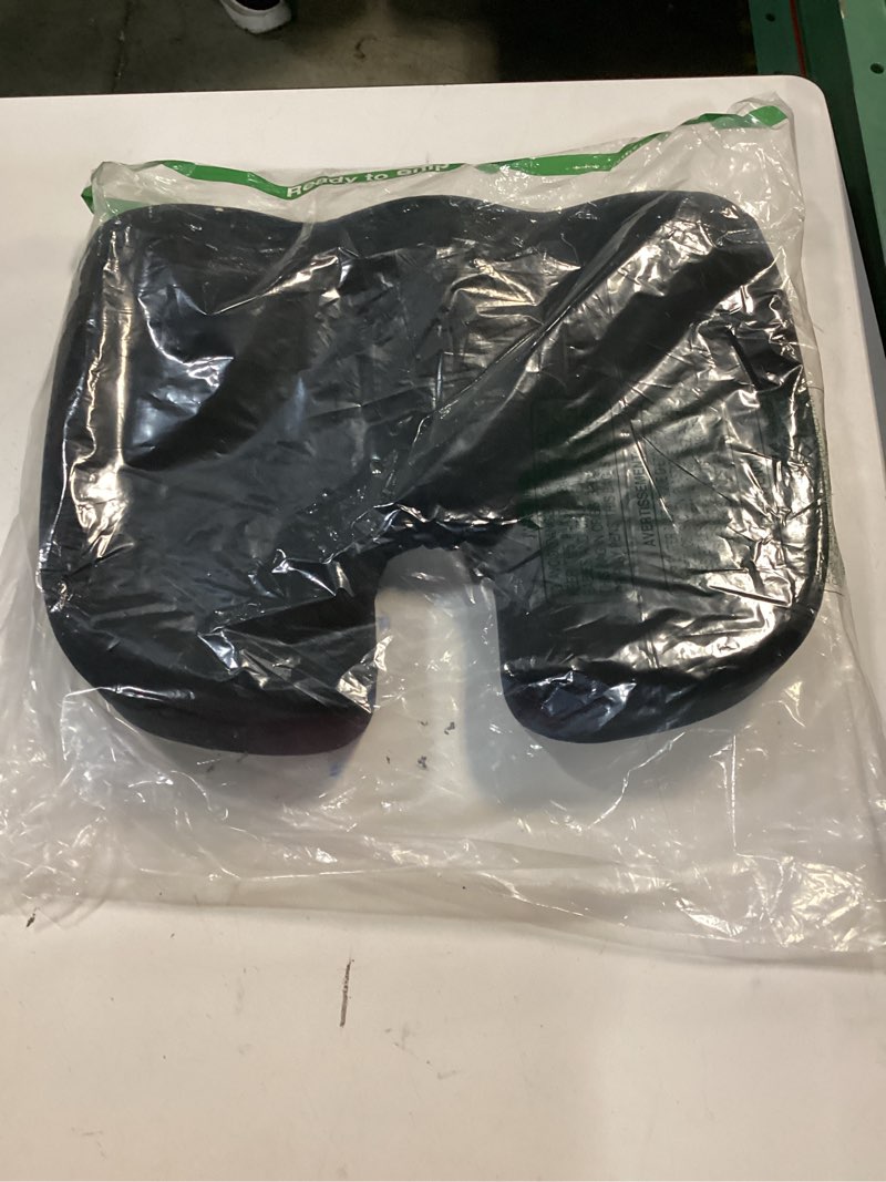Condition photo showing New/Like New for BC Outfitters BCO3565SCBLK Ergonomic Seat Cushion with Memory Foam and Cooling Gel-Coccyx Support Nonslip Base Washable Cover 46 x 37 x 7 cm-Black