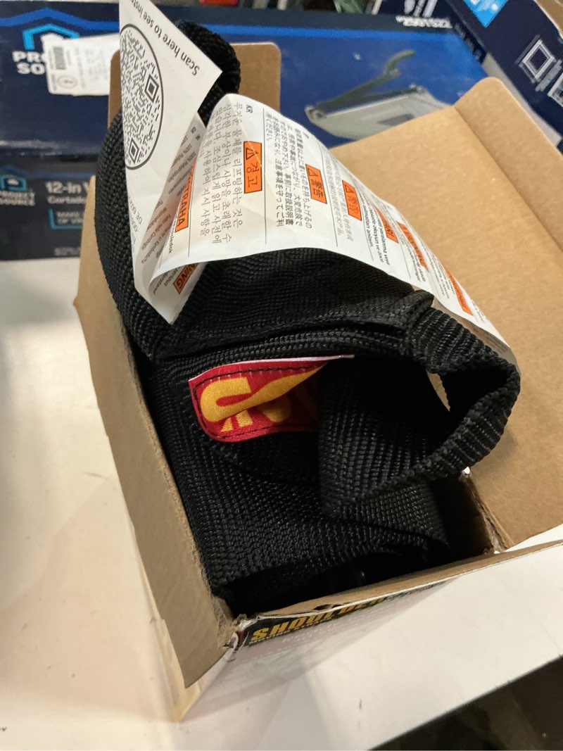 Condition photo showing Good Condition for shoulderdolly convertible lifting strap 800 lb
