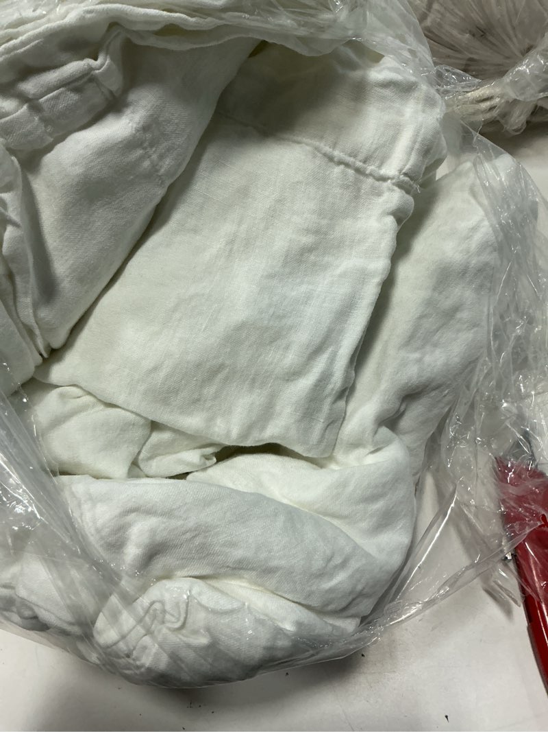 Condition photo showing Good Condition for european linen sheet set, king, white