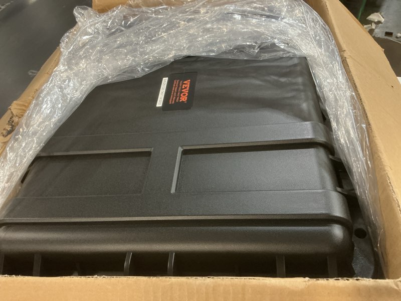Condition photo showing Good Condition for VEVOR Weatherproof Hard Case, Heavy Duty Protective Dry Box with Pre-Cut Foam, Wheels & Retractable Pull Handles for Travel, Hunt, Military, Tactical, IP67 Waterproof Case for Cameras(57x45x28) 57x45x28 cm
