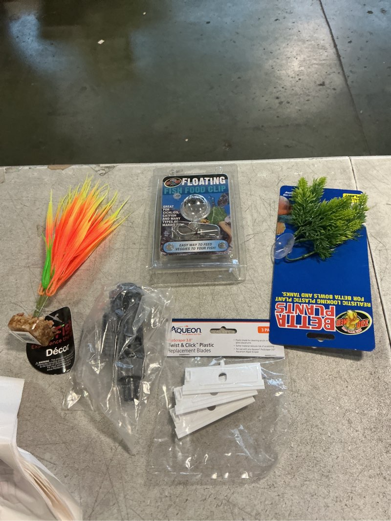 Condition photo showing New/Like New for Assortment of small pet items,miscellaneous small,variety of items,multiple pieces,5 pieces total