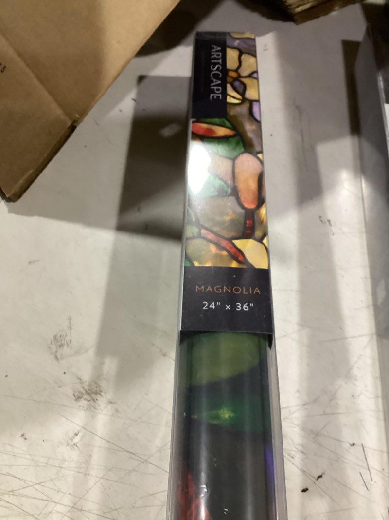 Condition photo showing New/Like New for artscape 01-0113 decorative window film, 24 inch x 36 inch (pack of 1)