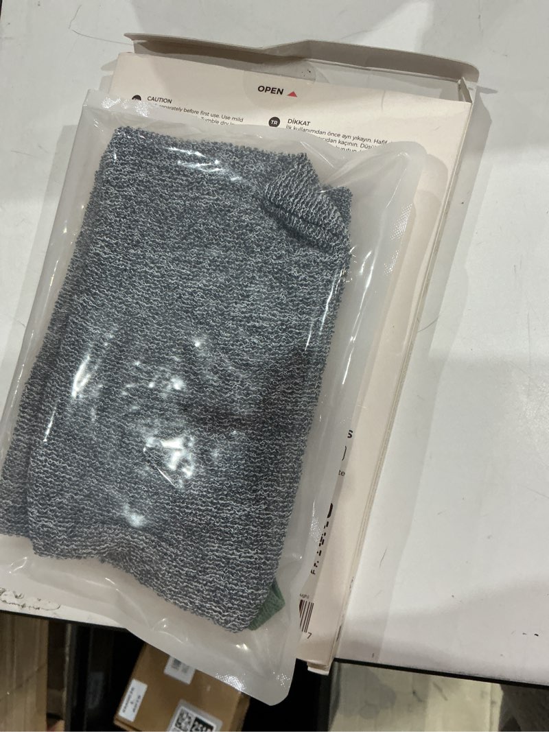 Condition photo showing Good Condition for zomchi 2 pieces exfoliating soap bags, soap savers for bar soap, soap bar pouch for deep exfoliation, foaming soap sock for shower deep exfoliating