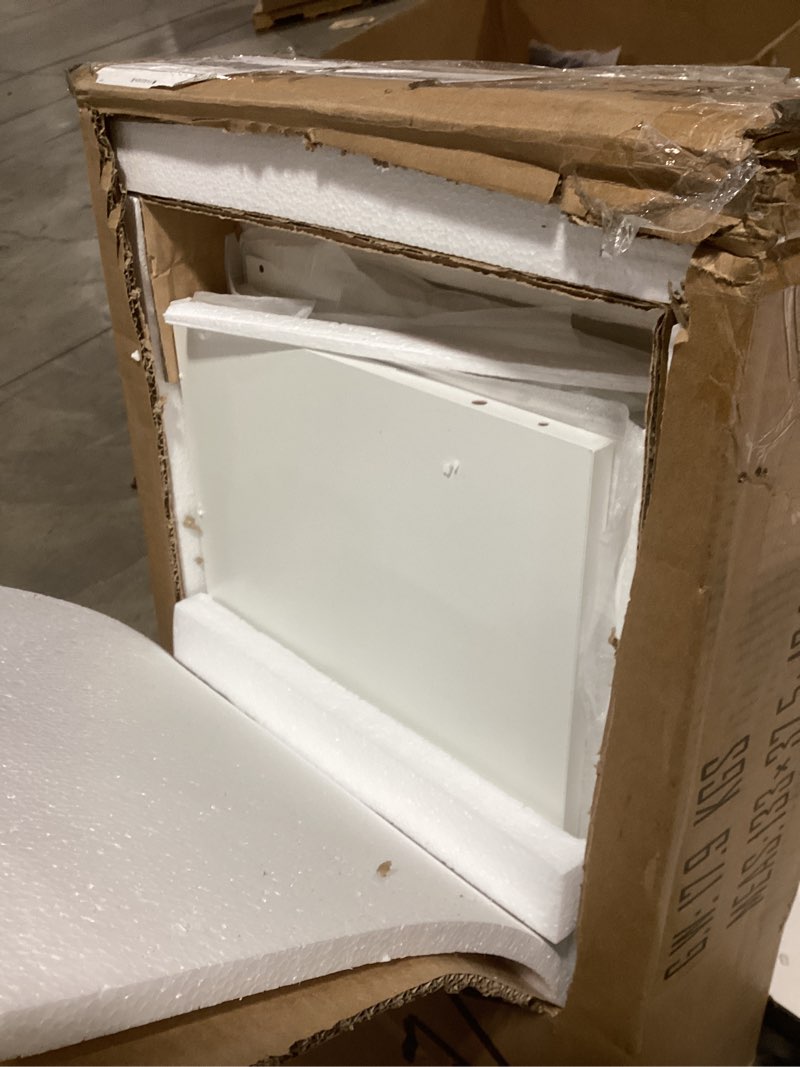 Condition photo showing Good Condition for 8 Cube Organizer Bookcase - Fabric Storage Bins Container, Open Shelf Simple Compartments Bookshelf, White 8-Cube White