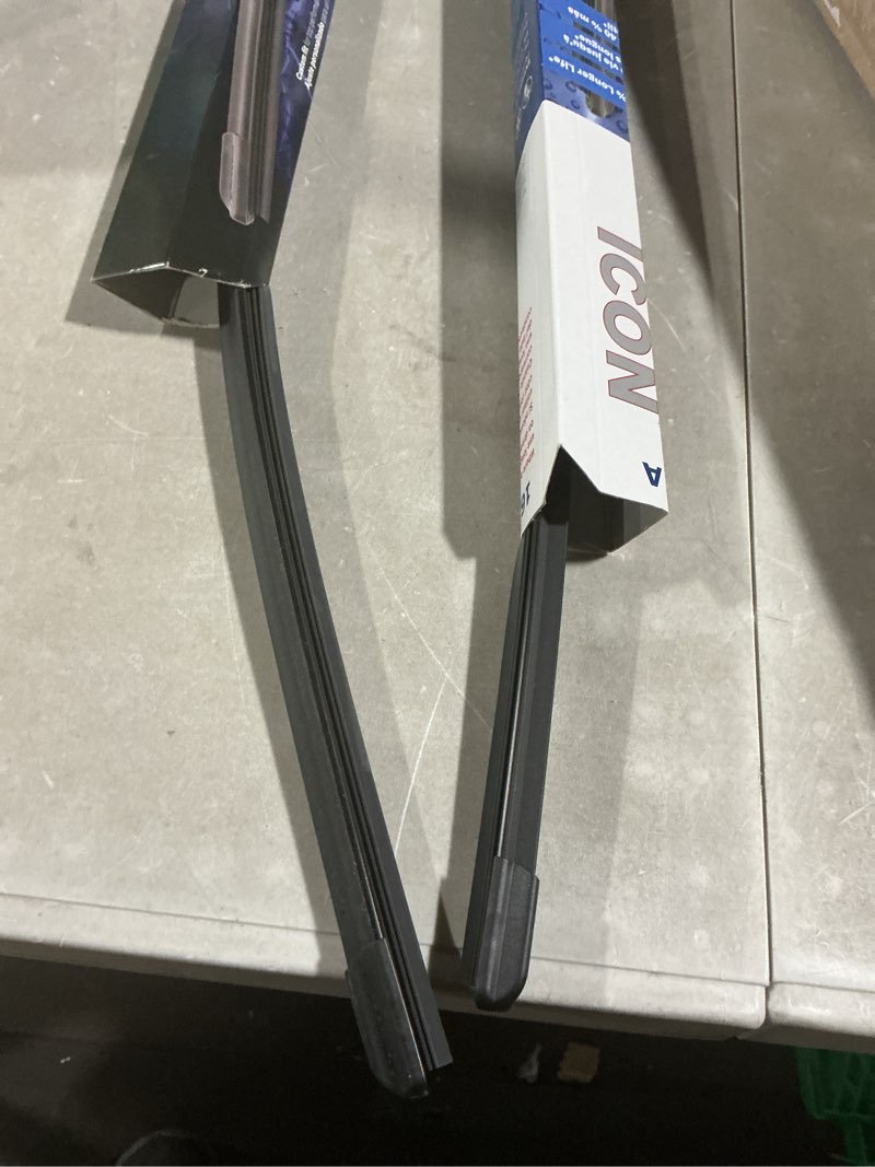 Condition photo showing As Is for bosch 26a16a icon beam wiper blades - driver and passenger side - set of 2 blades (26a & 16a) front (26a & 16a) icon combo pack (front)
