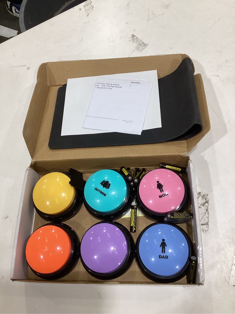 Condition photo showing Good Condition for Dog Communication Buttons, 4 Pieces, 30s Recordable Voice, Pet Training Buttons, with Manual, Batteries, 24 Scene Modes, Dog Button Mat 4 pack