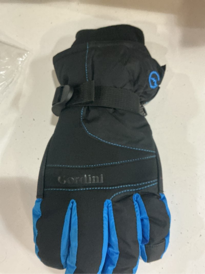 Condition photo showing As Is for gordini kids' aquabloc glove black/bright blue x-large 1 pc