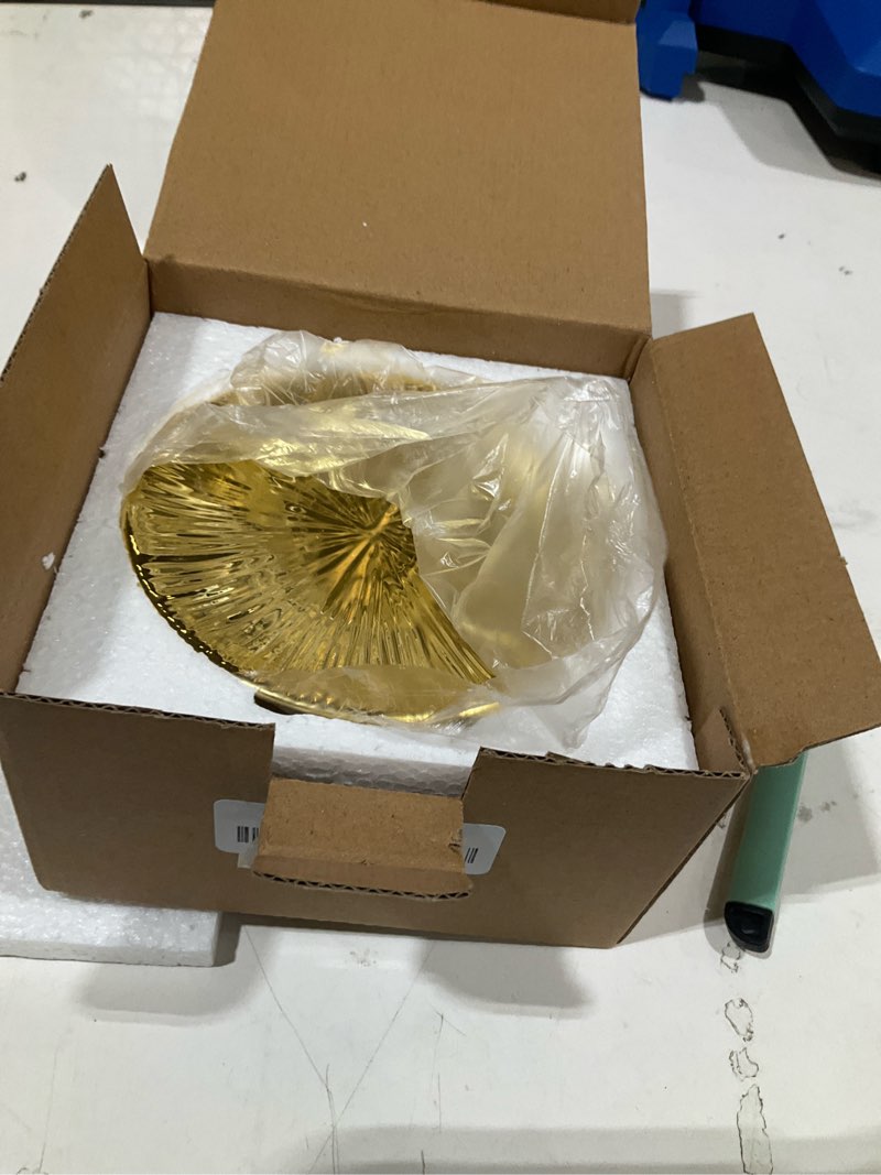 Condition photo showing Good Condition for ceramic gold candle holders set 2 modern pillar candle stand candle plate table centerpiece jewelry dish golden tray riser display stand for home,dinning,party,wedding,birthday,anniversary decorations