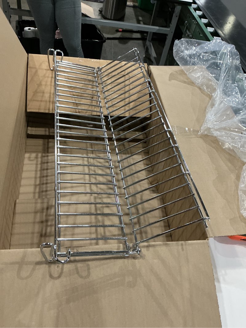 Condition photo showing Good Condition for expandable warming rack 