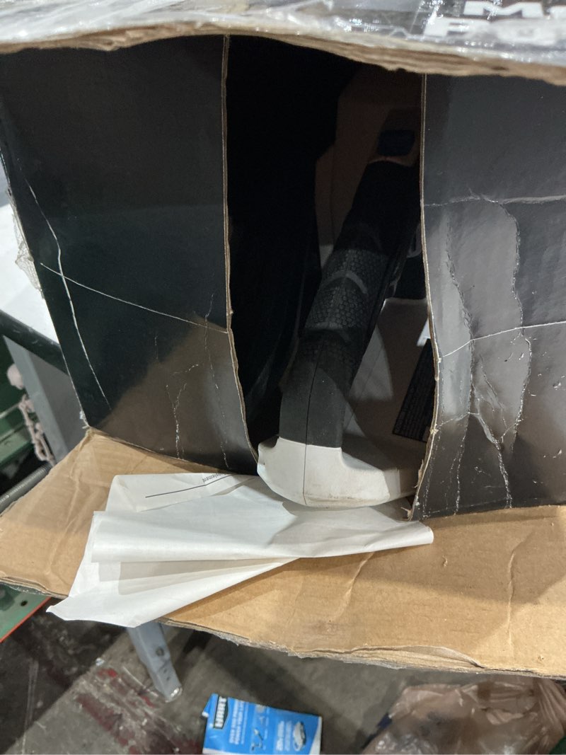 Condition photo showing As Is for hart 40v cordless brushless 14 inch chainsaw kit (1) 4.0ah lithium-ion battery