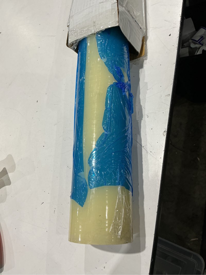 Condition photo showing Good Condition for tapemanblue carpet protection film 24" x 200' roll, self adhesive plastic carpet protector film with clean removal & easy unwind, durable protection tape to shield your surface from dirt and spills 24" x 200' (1 roll)