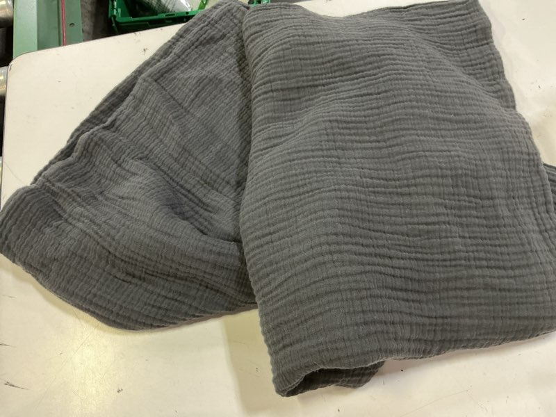 Condition photo showing Good Condition for organic cotton gauze sham set, charcoal, king