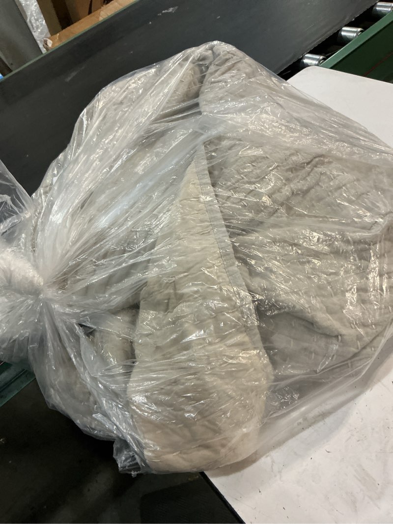Condition photo showing Good Condition for organic cotton gauze dream quilt european linen cotton stitch quilt, king/cal king, natural