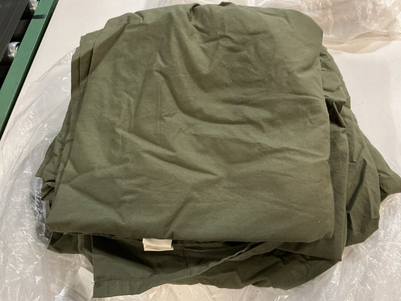 Condition photo showing Good Condition for quince organic crisp percale sheet set solid dusty olive queen