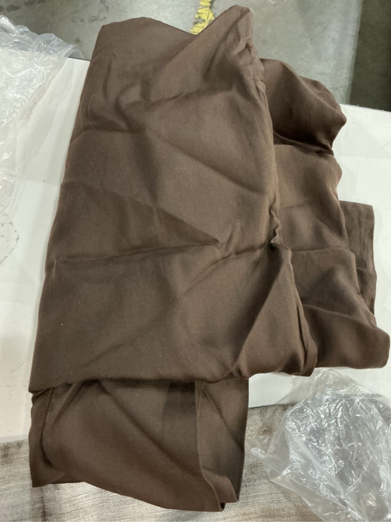 Condition photo showing Good Condition for quince bamboo pillowcase set king