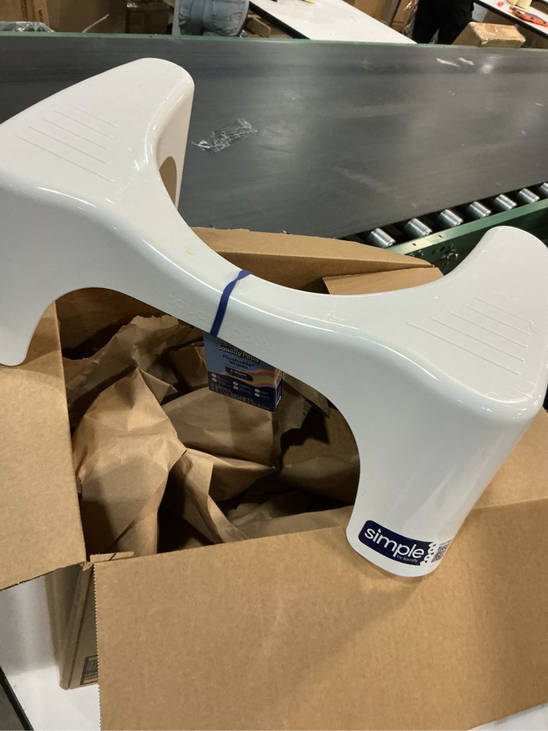 Condition photo showing Good Condition for Squatty Potty 7? Toilet Stool + Plant?Based Flushable Wipes Bundle — Improve Bathroom Posture & Freshness, Spa?Scented, Flushable & Septic?Safe