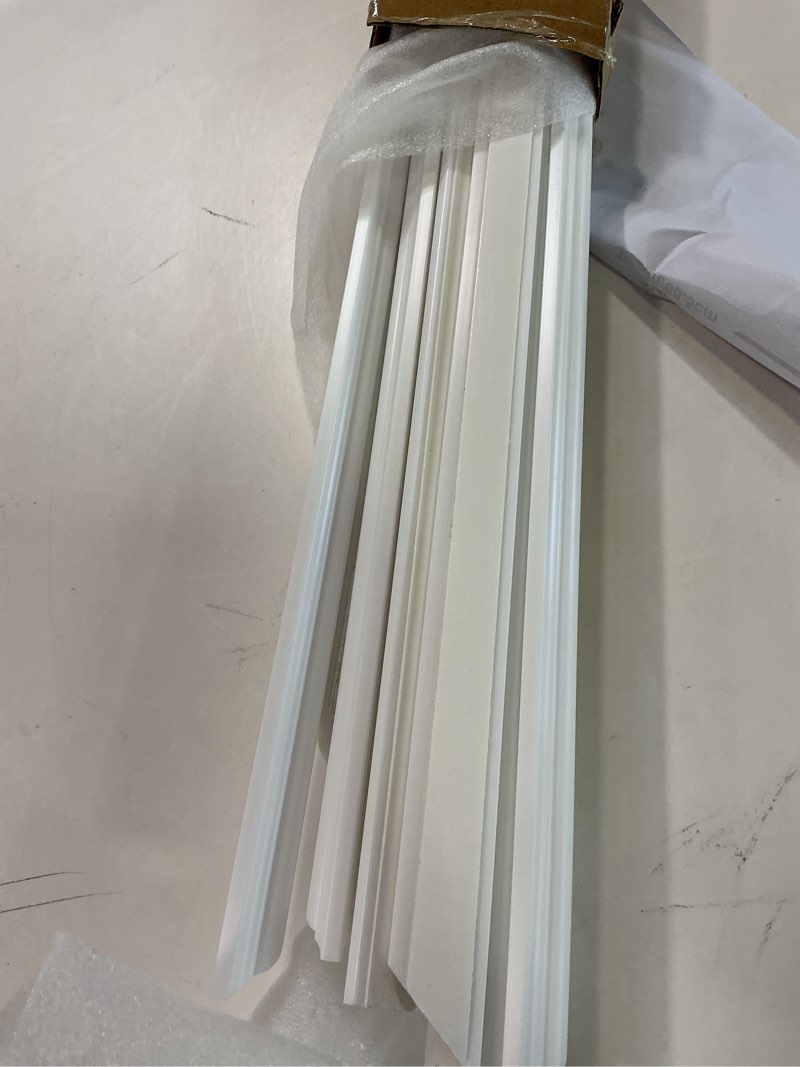 https://lotting-media.assets.bidfta.com/lotting_50f176f7-061a-4274-98d6-018ab1d9ac95