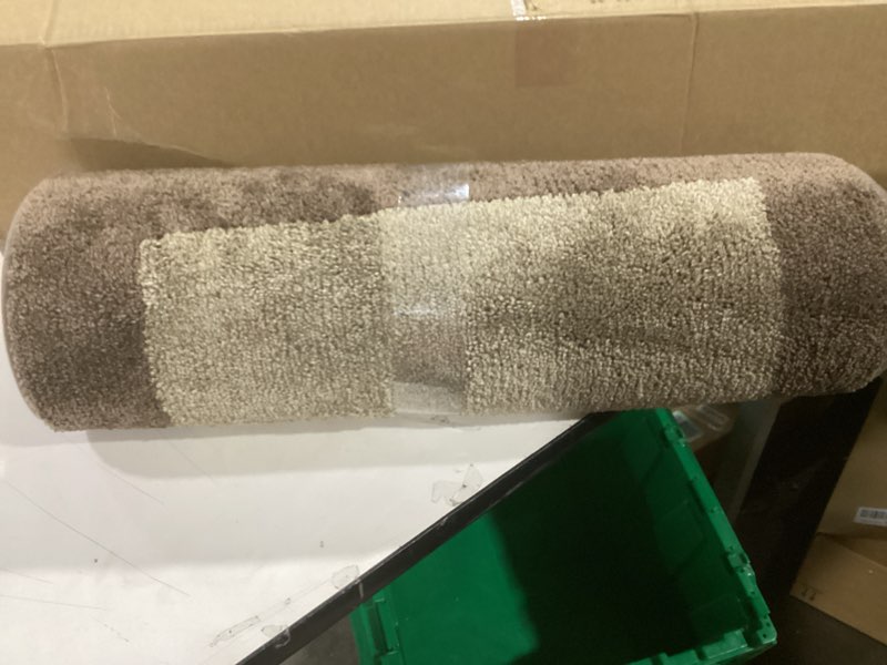 Condition photo showing Good Condition for Machine Washable Kitchen Rug (size unknown) Non Slip Kitchen Mat for Floor, Absorbent Entrance Runner Rug for Bedroom, Hallway, Bathroom, Door (Roll Packing)