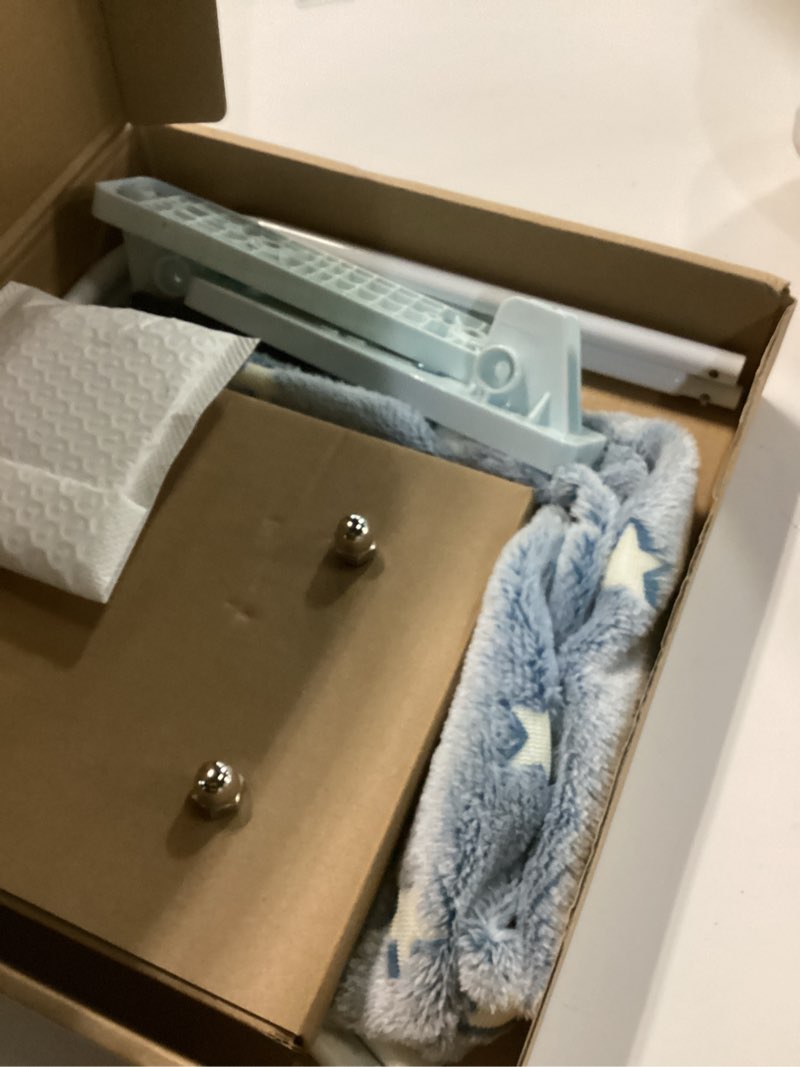 Condition photo showing Good Condition for Glow in The Dark Cat Window Perch, Large Foldable Hammock Bed with 4 Strong Suction Cups and Warm Soft Zipper Removable Cushion for Indoor Cats (Stars) A-Stars Large