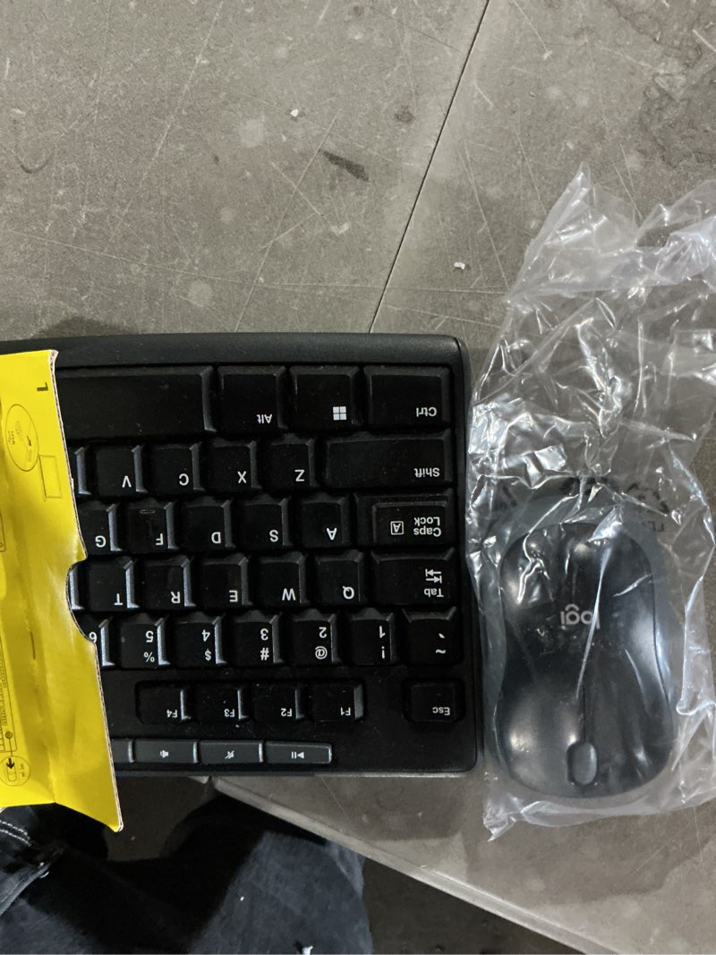 Condition photo showing Good Condition for logitech mk270 wireless keyboard and mouse combo for windows, 2.4 ghz wireless, compact mouse, 8 multimedia and shortcut keys, 2-year battery life, for pc, laptop - black