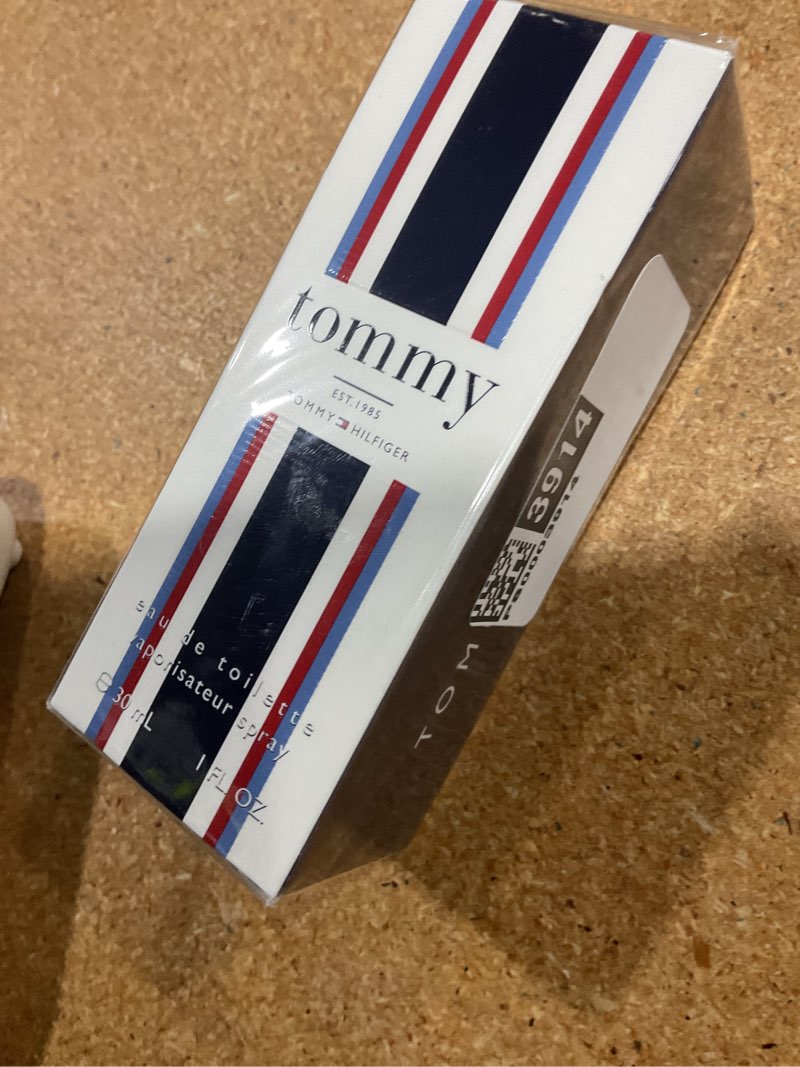 Condition photo showing New/Like New for tommy hilfiger tommy eau de toilette, for men 1 fl oz (pack of 1)