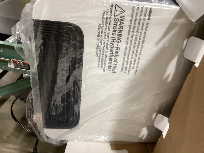 Condition photo showing Good Condition for Utilitech 1500-Watt 120 -Volt Heater fan Heater ( 14.76-in L x 16.93-in H Grille