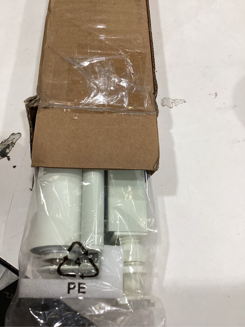 Condition photo showing Good Condition for cordless roller shades