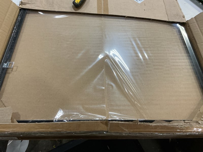 Condition photo showing Good Condition for vhh 24x32 snap frames - set of 2, lightweigt black coated aluminum, plexiglass