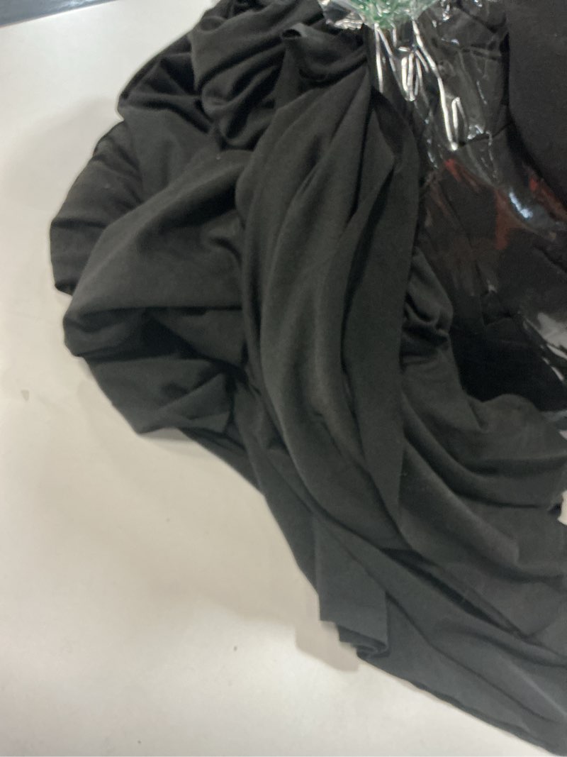 Condition photo showing As Is for Outpain 6 Pack Black Round Spandex Tablecloth for 48Inch/4FT Tables - Stretchy Table Cloth with Skirt, Wrinkle-Free Fitted Cloth for Wedding Vendor, Banquet & Graduation Decor (108" Round) Black 48inch(6Pack)