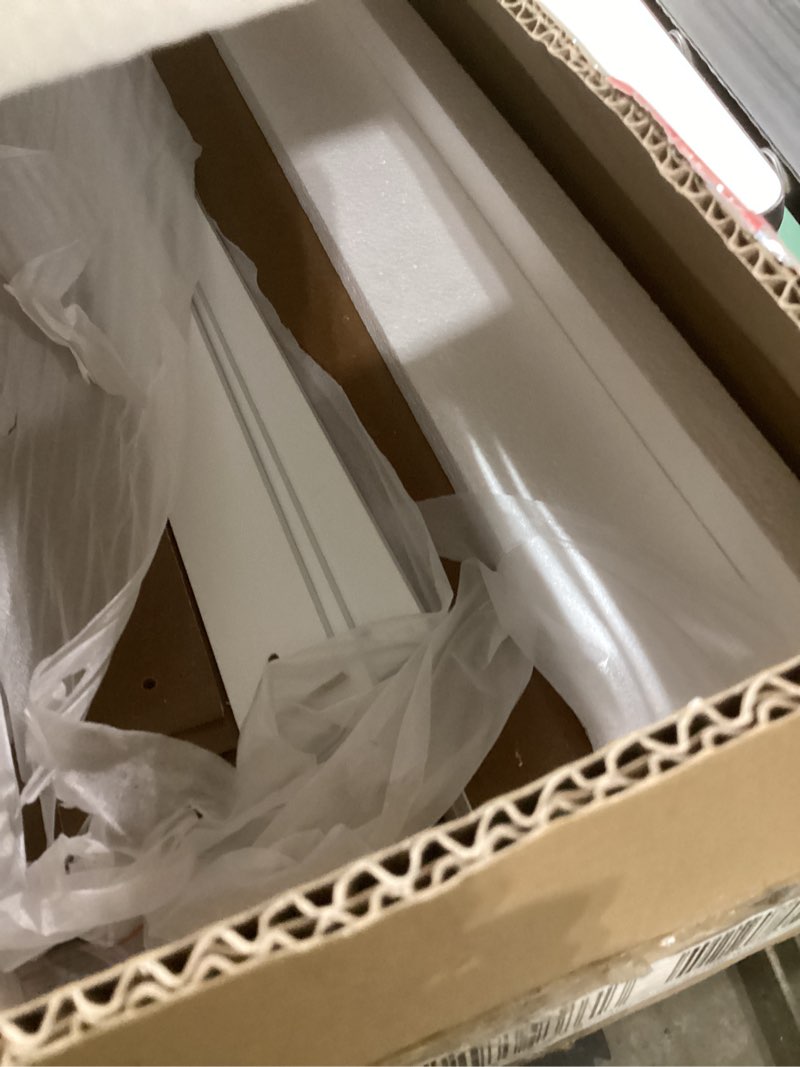 Condition photo showing Good Condition for vidaXL Radiator Cover Cabinet, Decorative Heater Protector for Home, Childproof Baseboard & Electric Eating, MDF Construction with Water-Based Lacquer Finish, 67.7 x 7.5 x 31.9, White 44.1" x 7.5" x 32.1" White 1