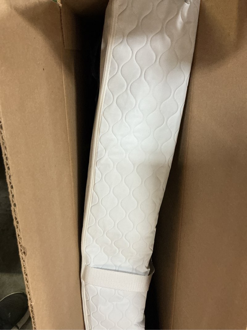 Condition photo showing New/Like New for davinci 31" waterproof contour changing pad for changer tray, firm support, greenguard gold certified 31 inch (pack of 1)