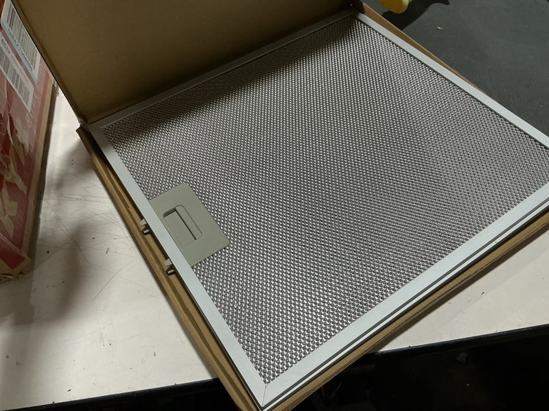 Condition photo showing New/Like New for 2-pack range hood filter replacement fit for vissani 30-inch pyramid or wa0575 wall mount range hood, 5-layer aluminum vent filter?14.37x13.46x0.35inch?