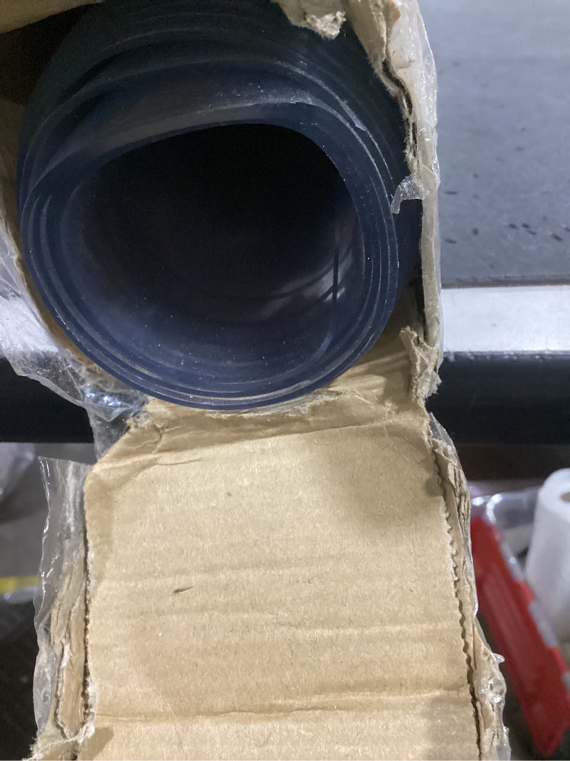 Condition photo showing Good Condition for vevor plastic table cover, 42 x 72 inch 2.0 mm thick clear rectangle pvc desk mat protector, waterproof & easy cleaning desk pad tablecloth, for office, dresser, dining room, night stand 72" x 42" (rectangular)