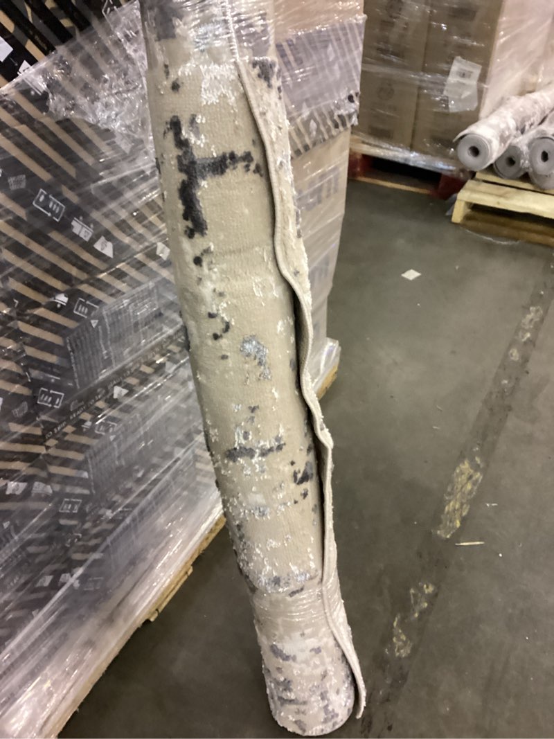 5x7 rug grey/ l beige