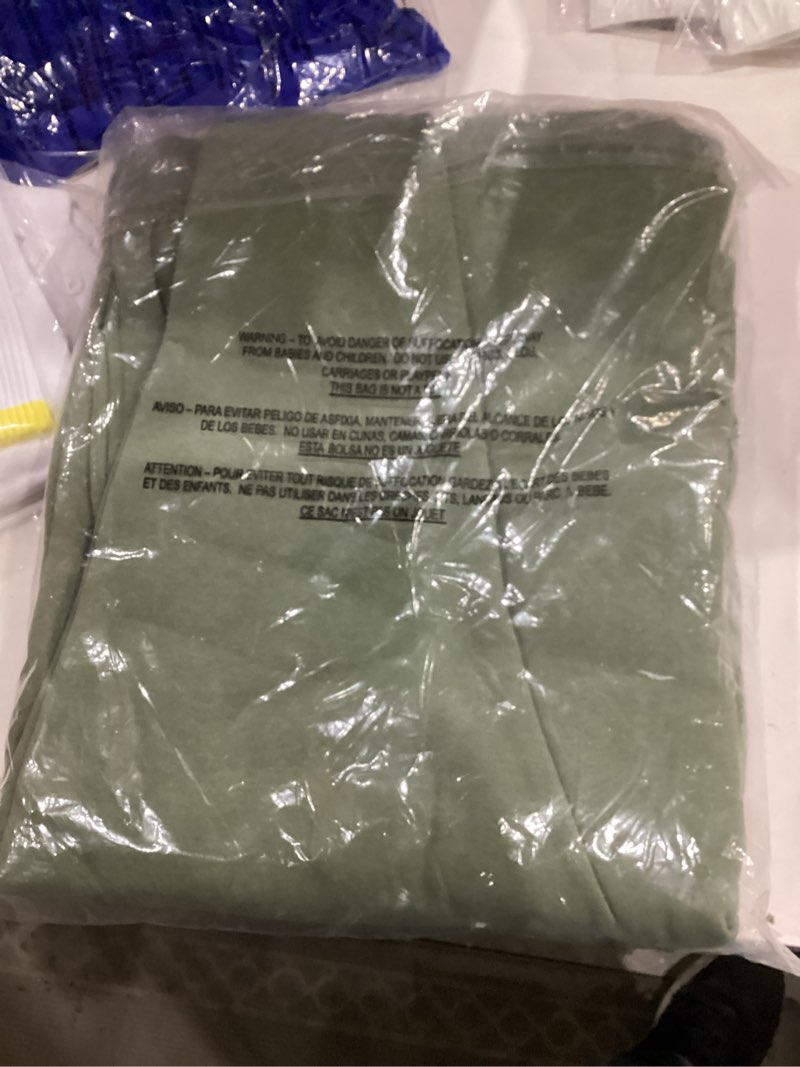 Condition photo showing item condition for LRG Men's Classic Sweatpant-Trackpant-Jogger Pants, Olivine, 4XL