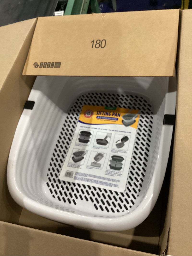 Condition photo showing Good Condition for arm & hammer large sifting litter box scoop free cat litter tray with microban, made in usa