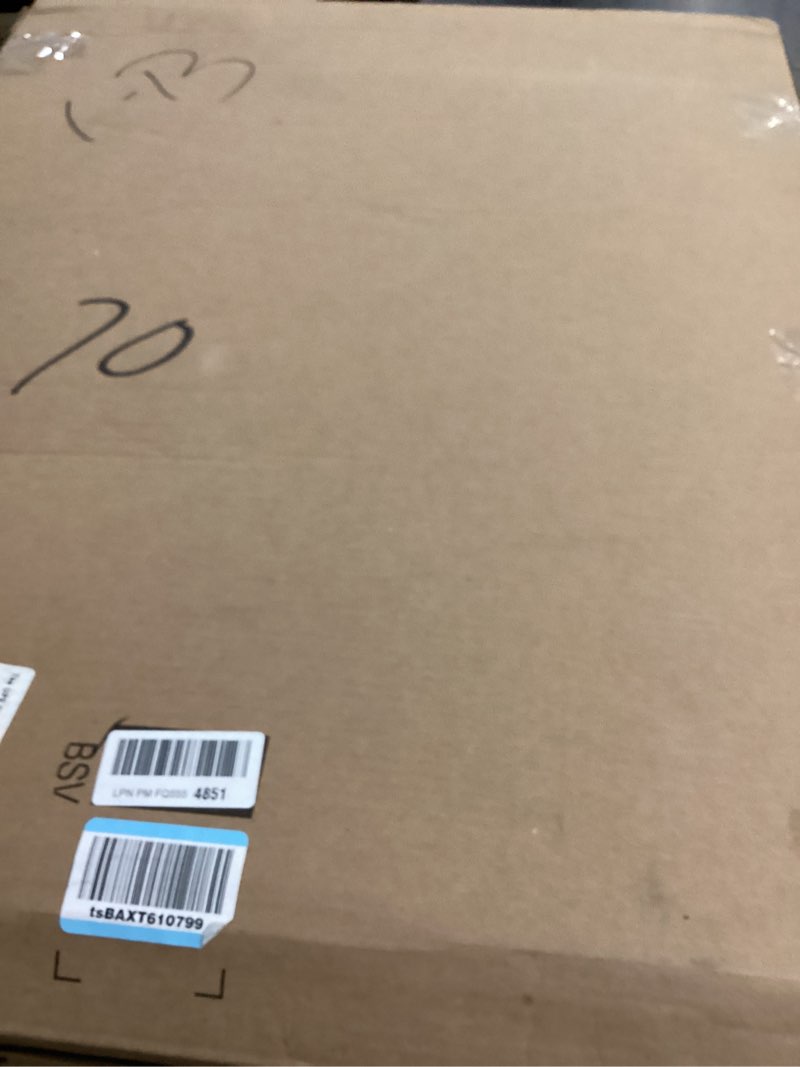 Condition photo showing Good Condition for Liliful 1 Pcs Gym Wall Padding Protection Wall Pad Durable Waterproof Gym Basketball Court Protector