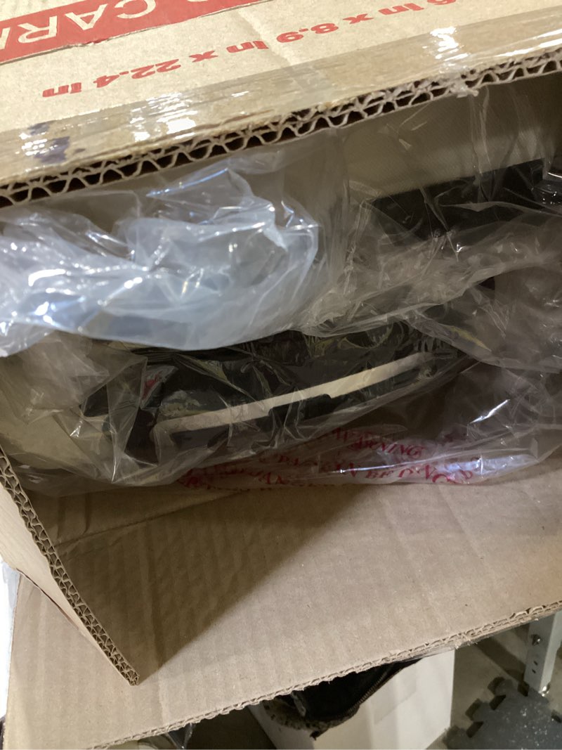 Condition photo showing Good Condition for Travelers Club 20" Richmond Spinner Carry-On Luggage, Bone, Inch (TC-7920-900)