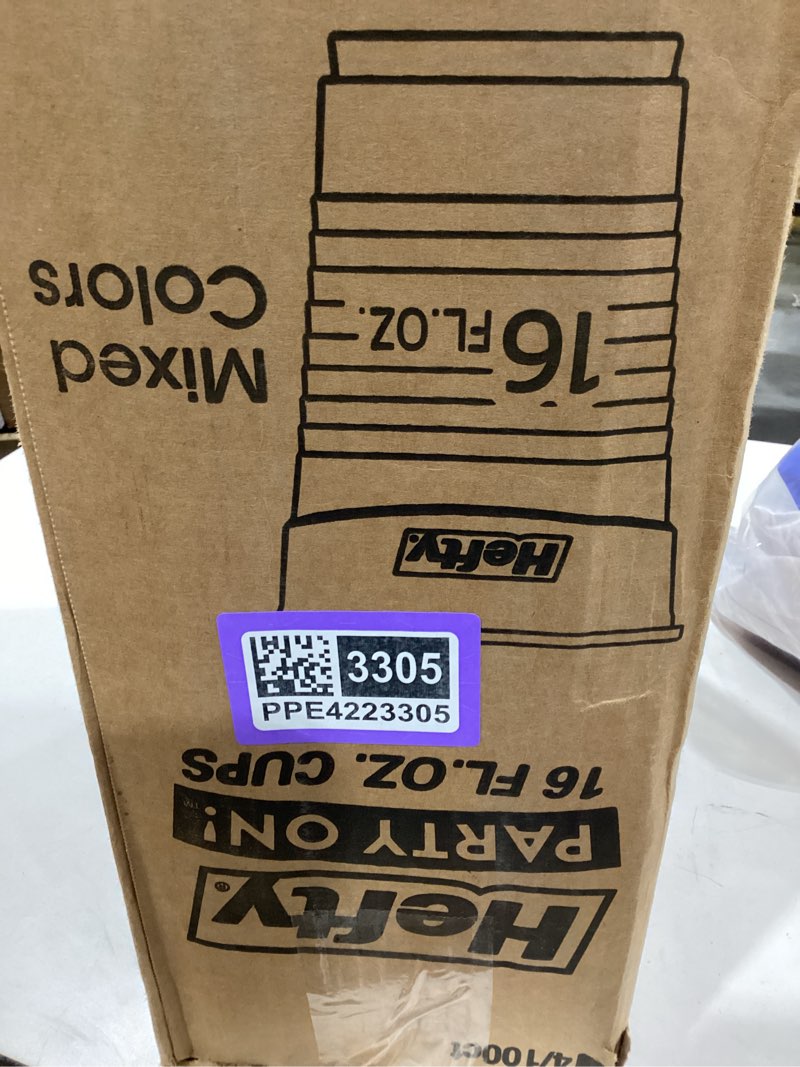 Condition photo showing Good Condition for hefty easy grip disposable plastic party cups, 16 oz, assorted colors, 100/pack, 4 packs/carton