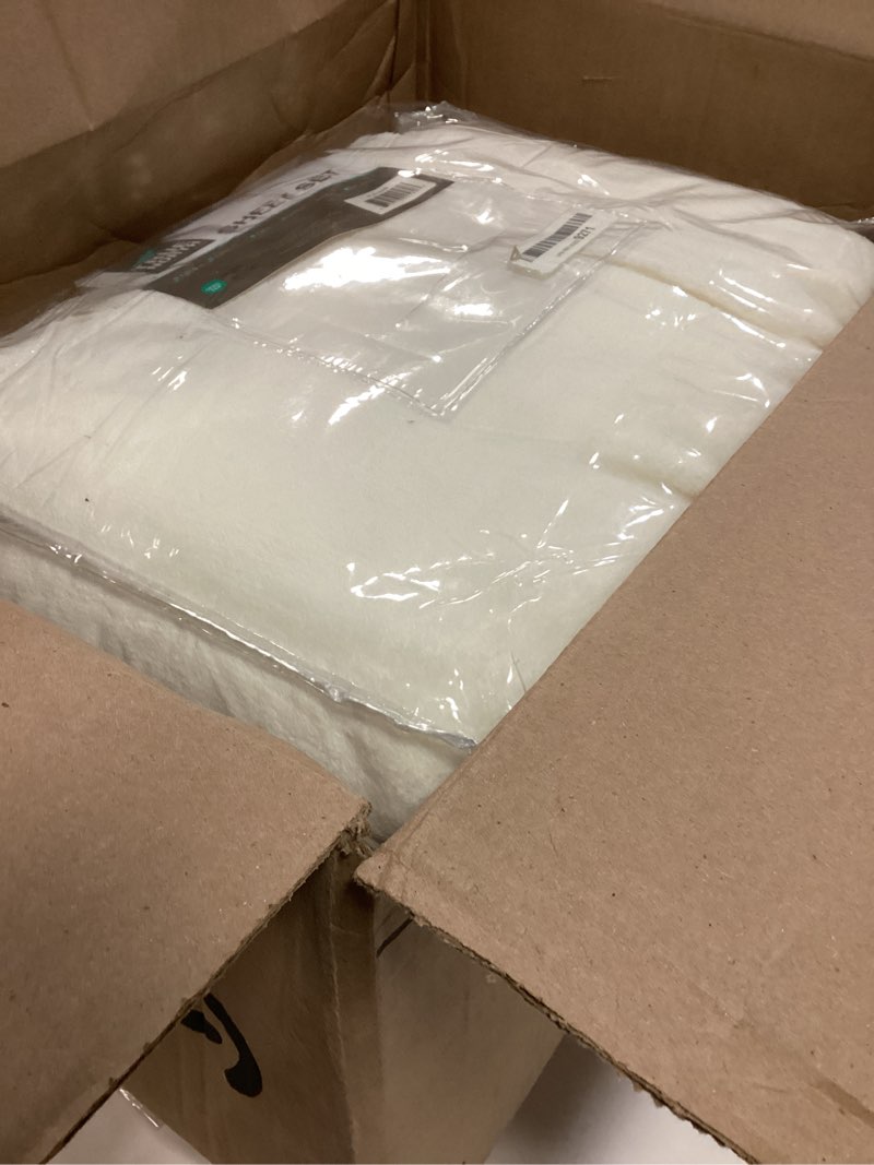 Condition photo showing Good Condition for Sleep Philosophy True North Soloft Plush Bed Sheet Set, Wrinkle Resistant, Warm, Soft Fleece Sheets with 14" Deep Pocket Cold Season Cozy Bedding-Set, Matching Pillow Case, King, Ivory, 4 Piece King Ivory