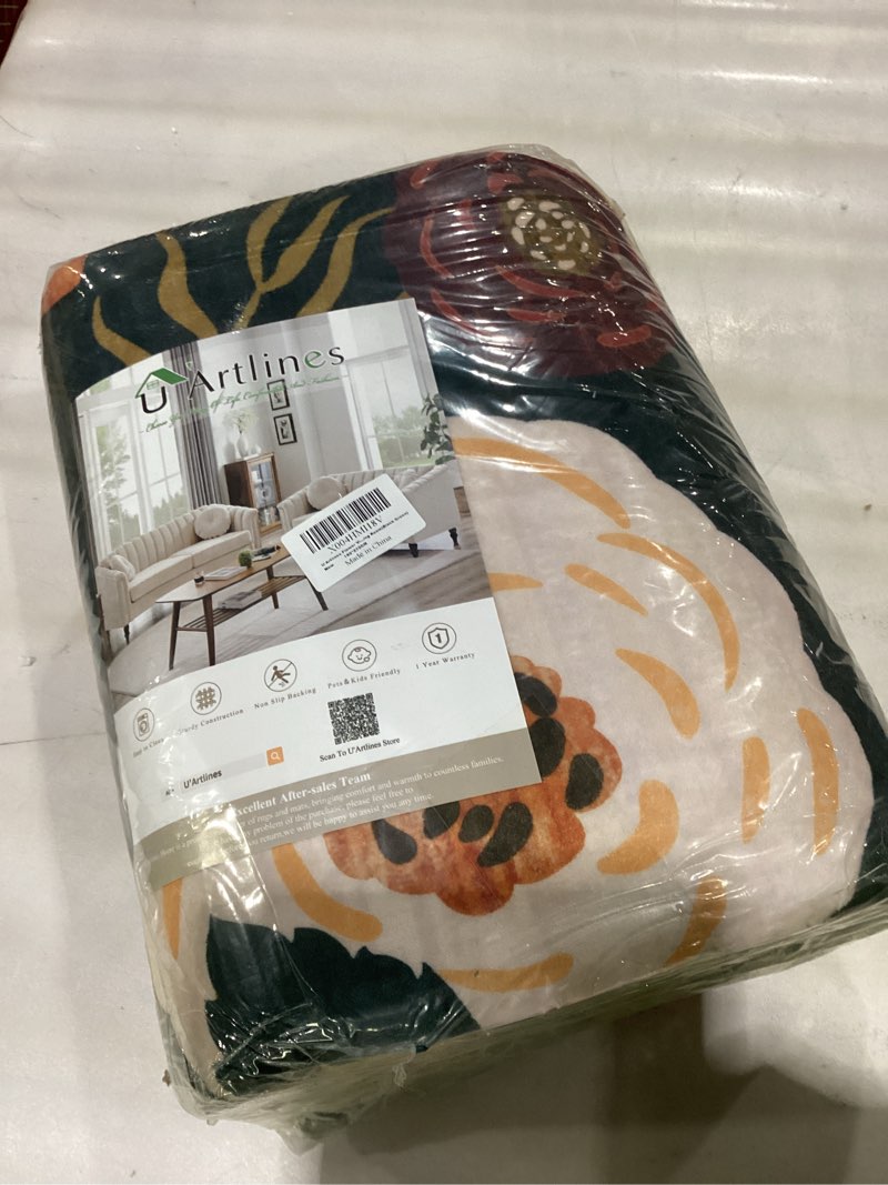 Condition photo showing New/Like New for U'Artlines 6x9ft Vintage Floral Area Rug Machine Washable Ultra Soft Low Pile Non Slip Non Shedding Accent Floor Carpet for Living Room, Bedroom, Dining Room, Office (Black Green) 6' x 9' (Rectangular) Black Green?floral