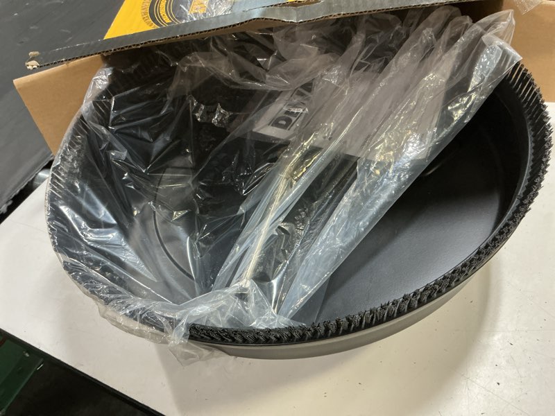 Condition photo showing Good Condition for dewalt universal 18 in. surface cleaner for cold water pressure washers rated up to 3700 psi