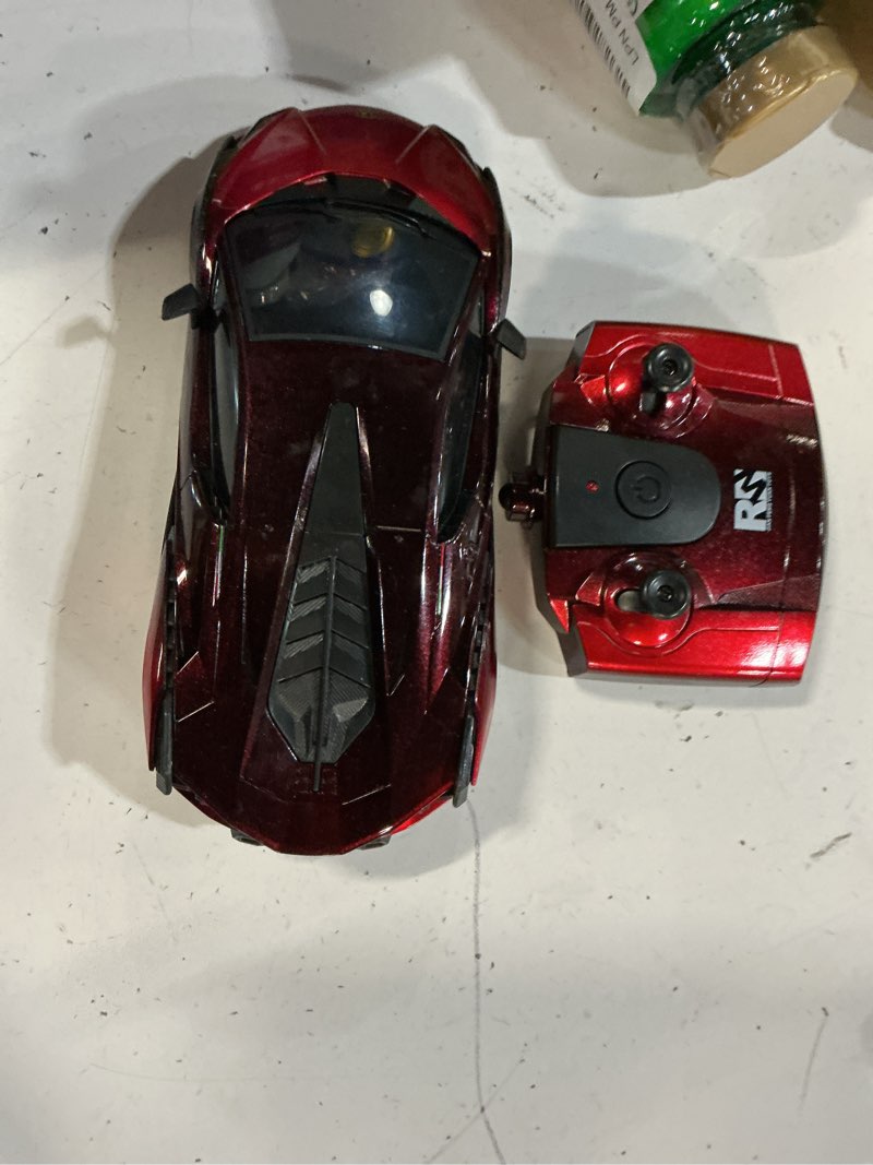 Condition photo showing Good Condition for miebely lamboghini rc car - 1:24 scale lambo toy car 3.7v 500mah, sián fast remote control car for boys 8-12, rc race model birthday gifts for kids adults boys girls age 6-12 year old lamboghini sian