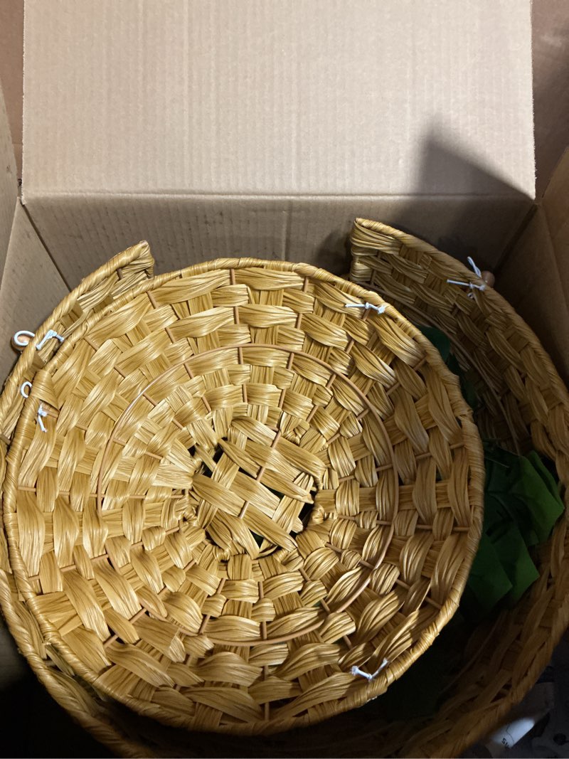 https://lotting-media.assets.bidfta.com/lotting_51535767-5611-41cc-a99f-31f2800c3653