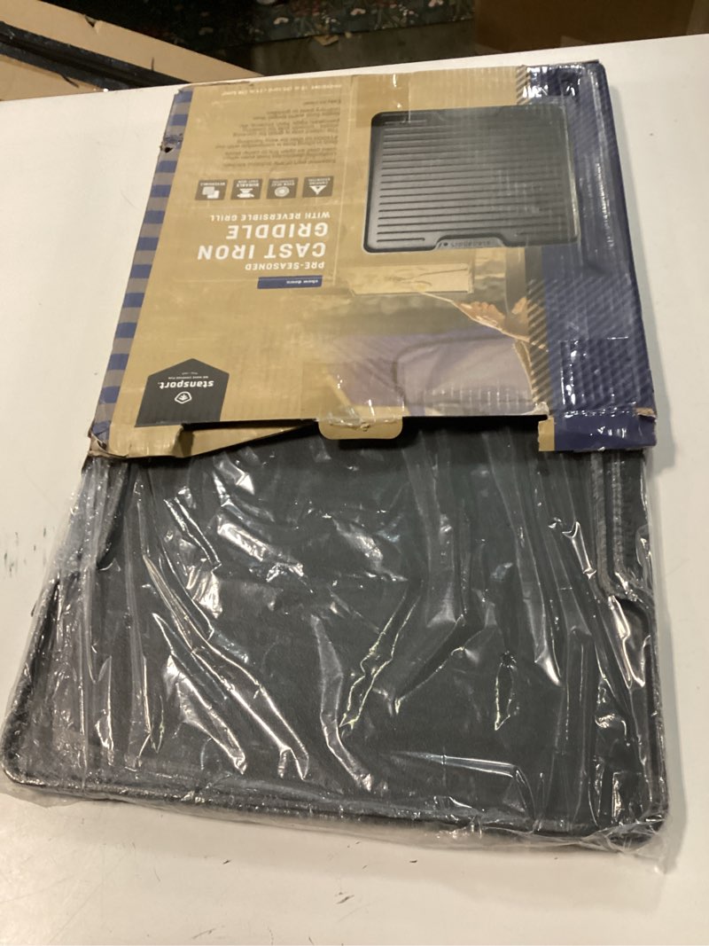 Condition photo showing New/Like New for Stansport Cast Iron Camp Griddle 15" x 15" x 1"