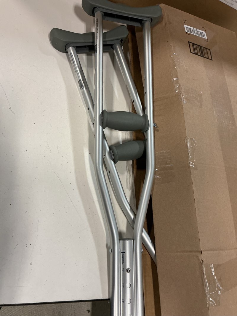 Condition photo showing Good Condition for medline aluminum crutches for kids, adults & seniors, walking aid, 300 lb weight capacity,1 pair, fitting 5'2" - 5'10" medium, 5'2"-5'10"